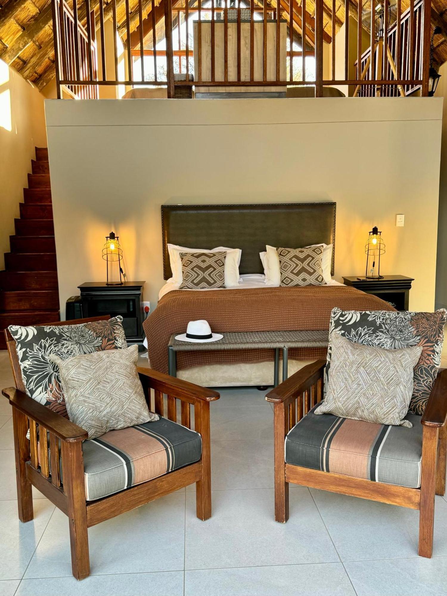Pangolin Game Lodge - Self Catering, Incl 2 Game Drives Per Day Matlhagame 外观 照片
