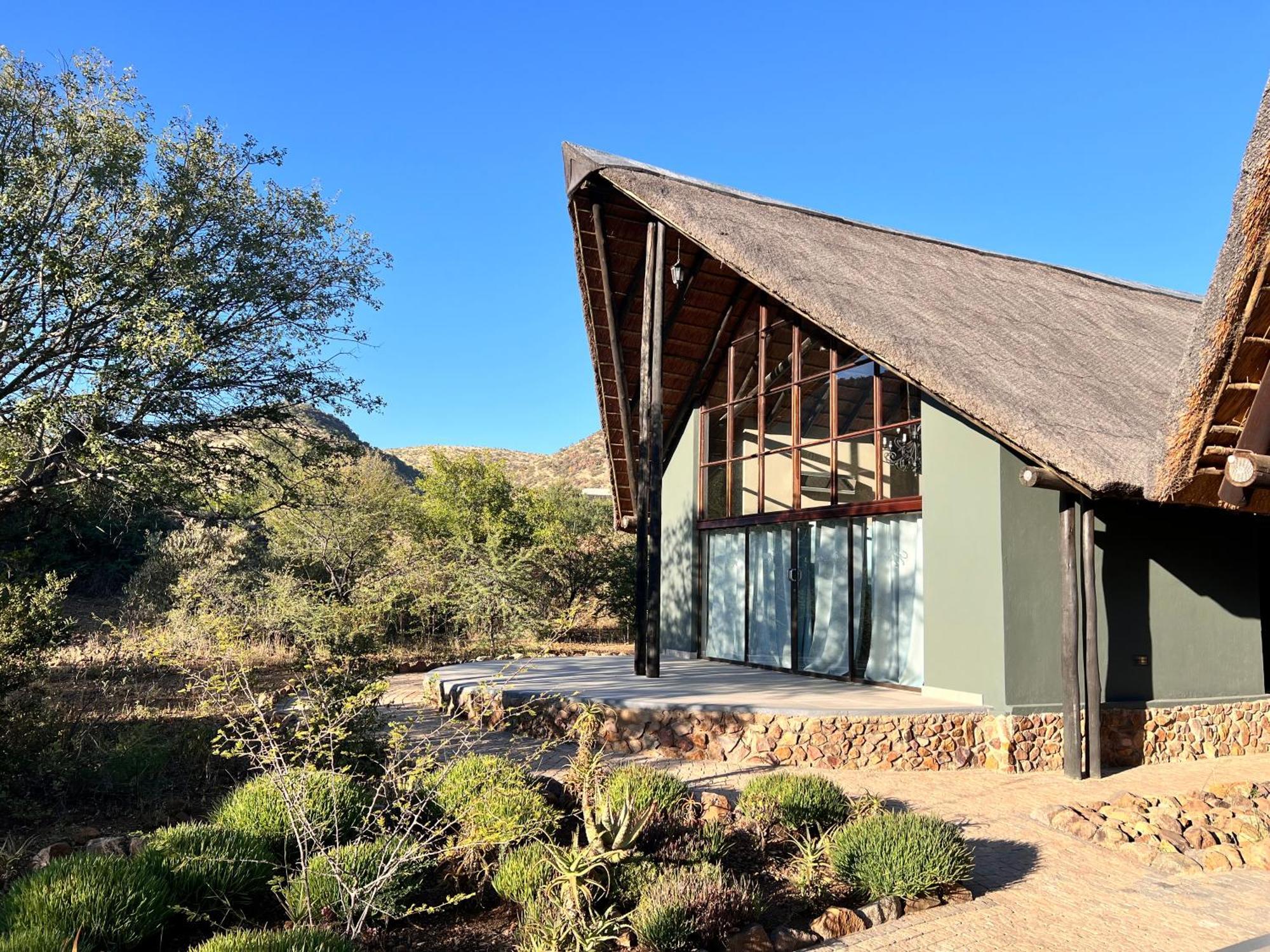 Pangolin Game Lodge - Self Catering, Incl 2 Game Drives Per Day Matlhagame 外观 照片