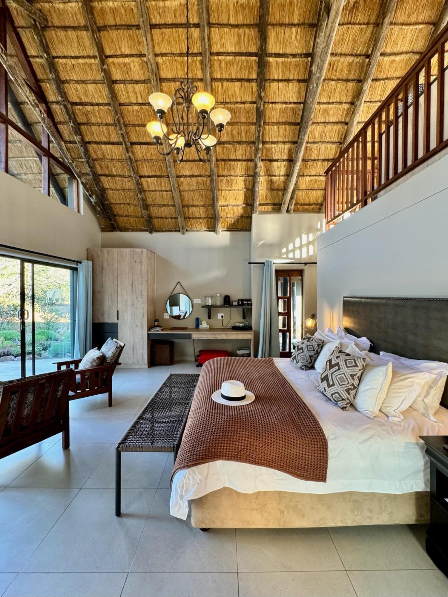 Pangolin Game Lodge - Self Catering, Incl 2 Game Drives Per Day Matlhagame 外观 照片
