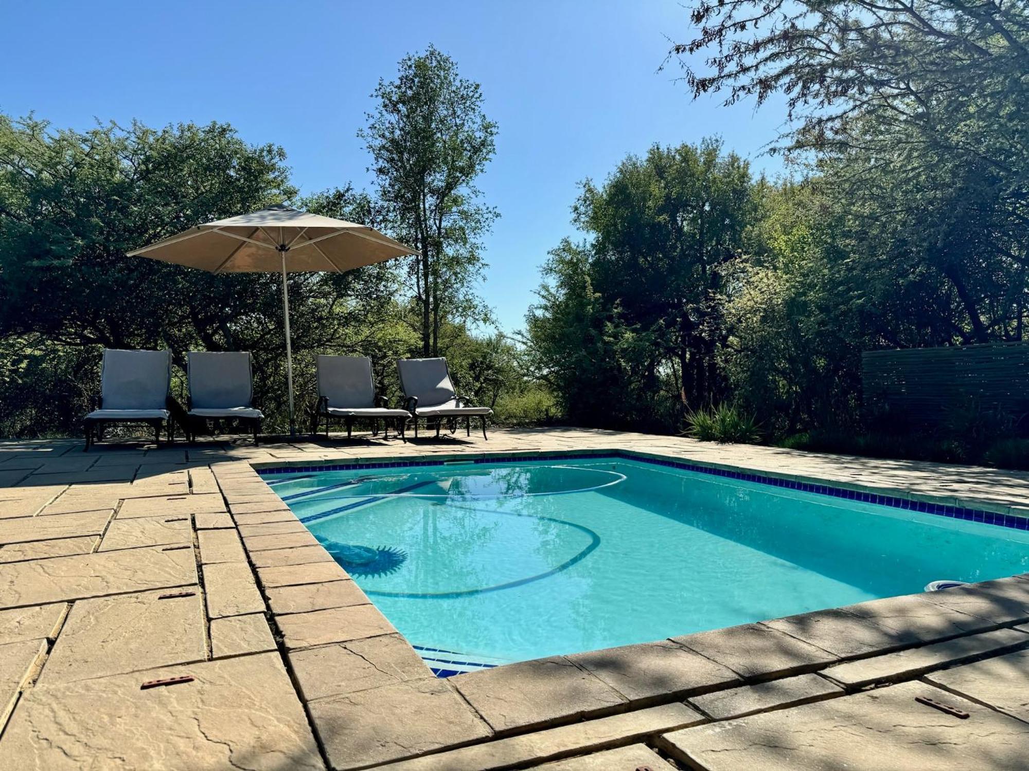 Pangolin Game Lodge - Self Catering, Incl 2 Game Drives Per Day Matlhagame 外观 照片